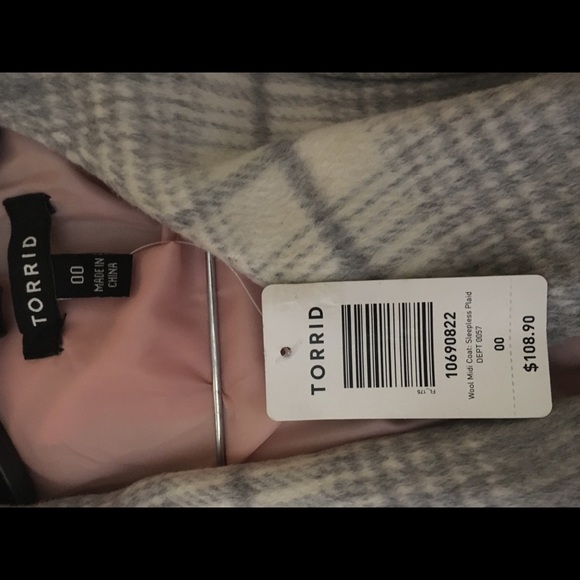Torrid Gray Plaid Wool Midi Coat, NWT - Picture 5 of 5